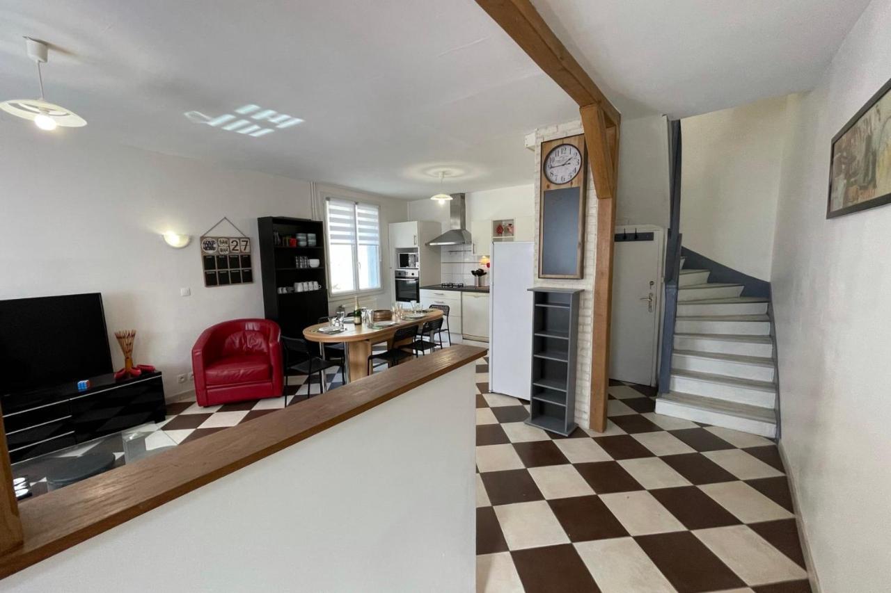 Вилла Town House In The Heart Of The Cher Valley Near Amboise Blere Экстерьер фото