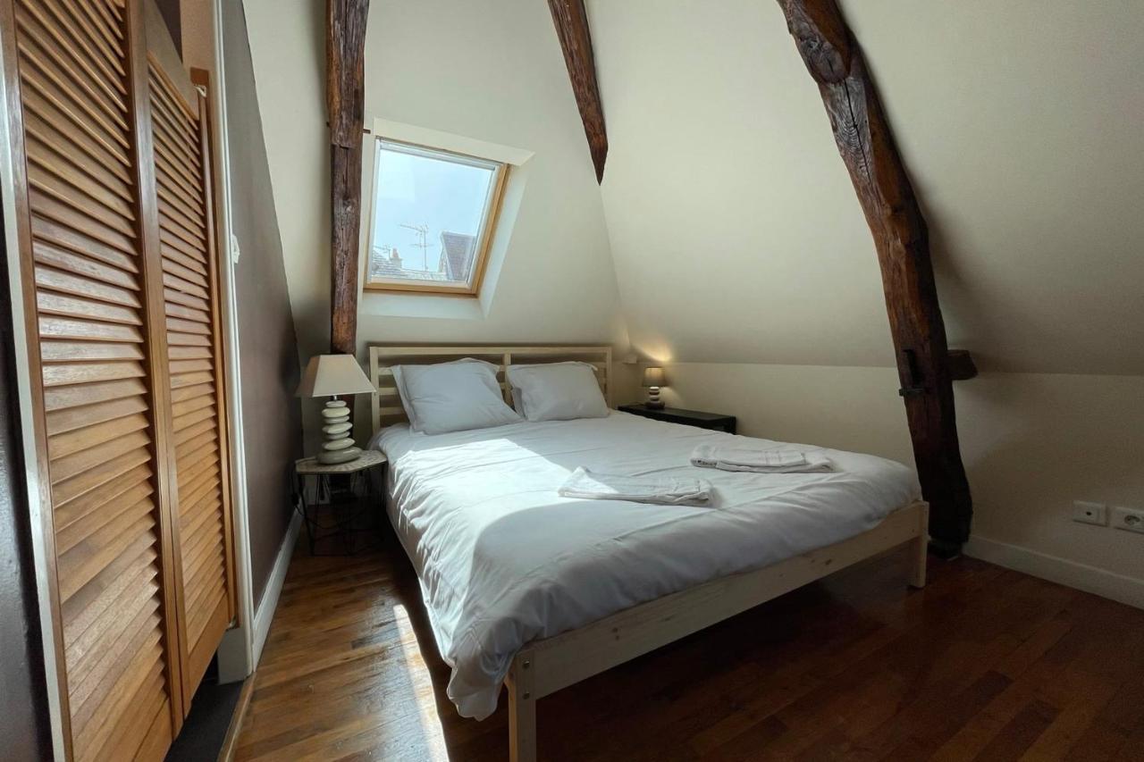 Вилла Town House In The Heart Of The Cher Valley Near Amboise Blere Экстерьер фото